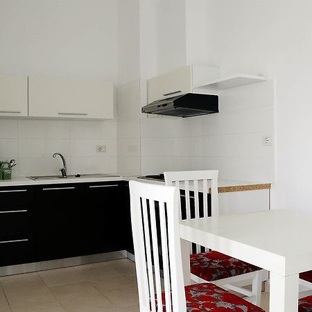 Bougainville Bay Apartments Sarandë エクステリア 写真