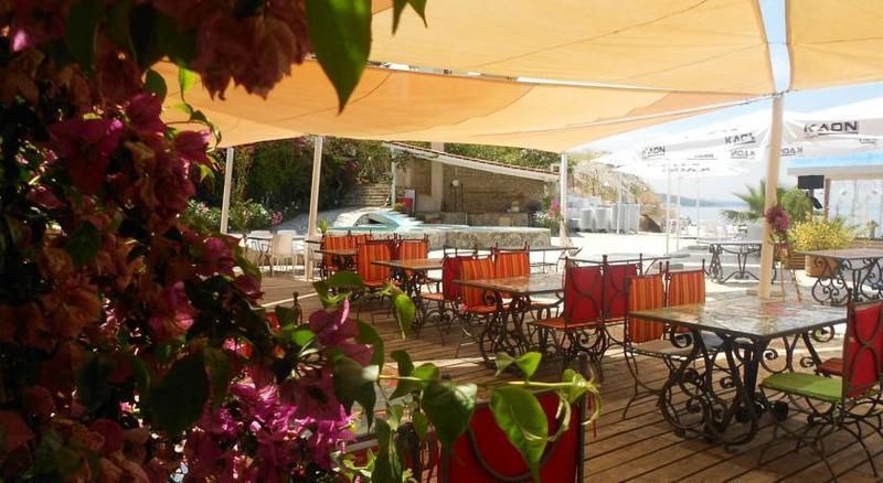 Bougainville Bay Apartments Sarandë エクステリア 写真