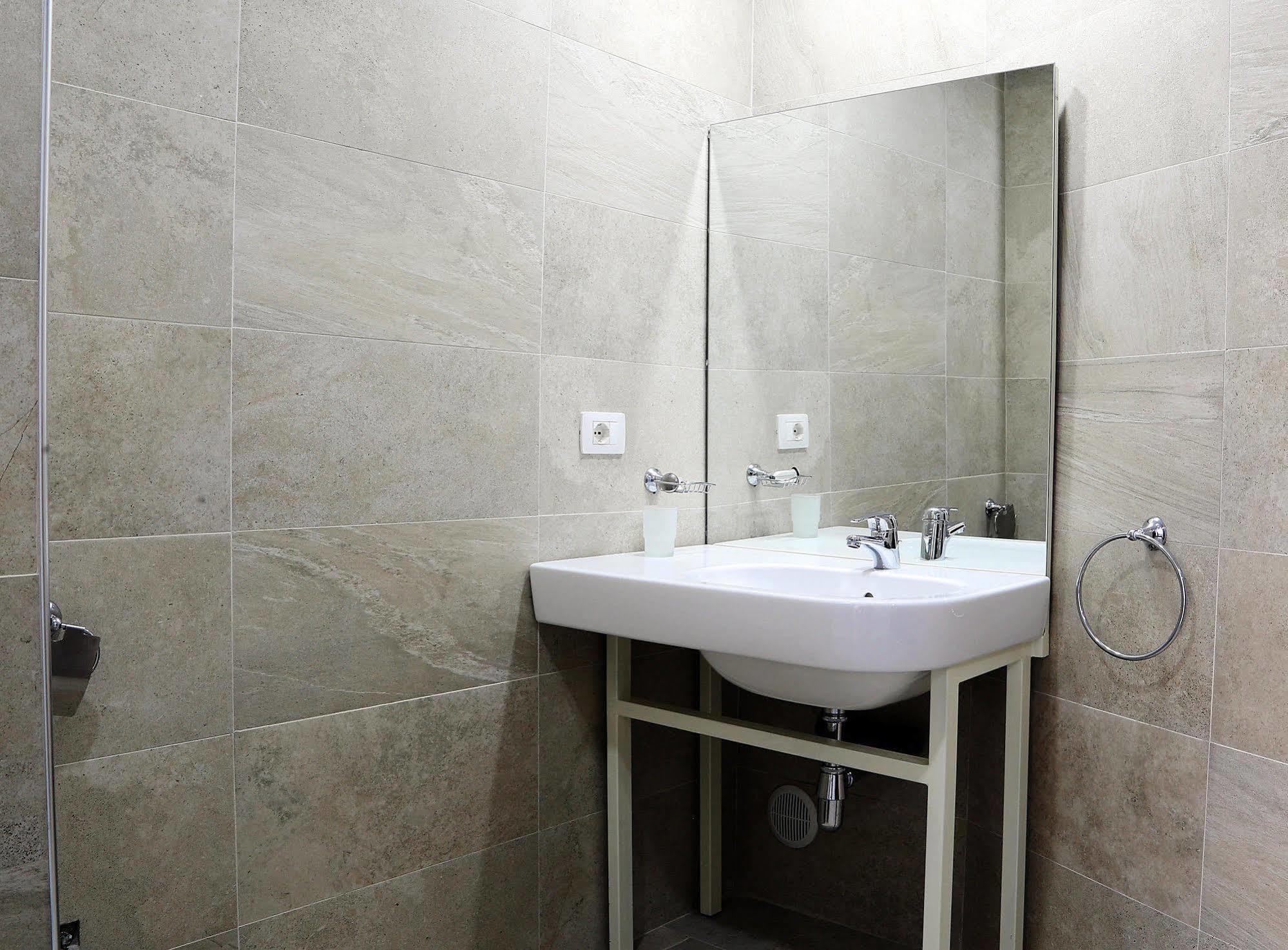 Bougainville Bay Apartments Sarandë エクステリア 写真